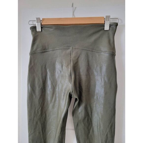 Spanx Faux Leather olive M - Picture 7 of 11